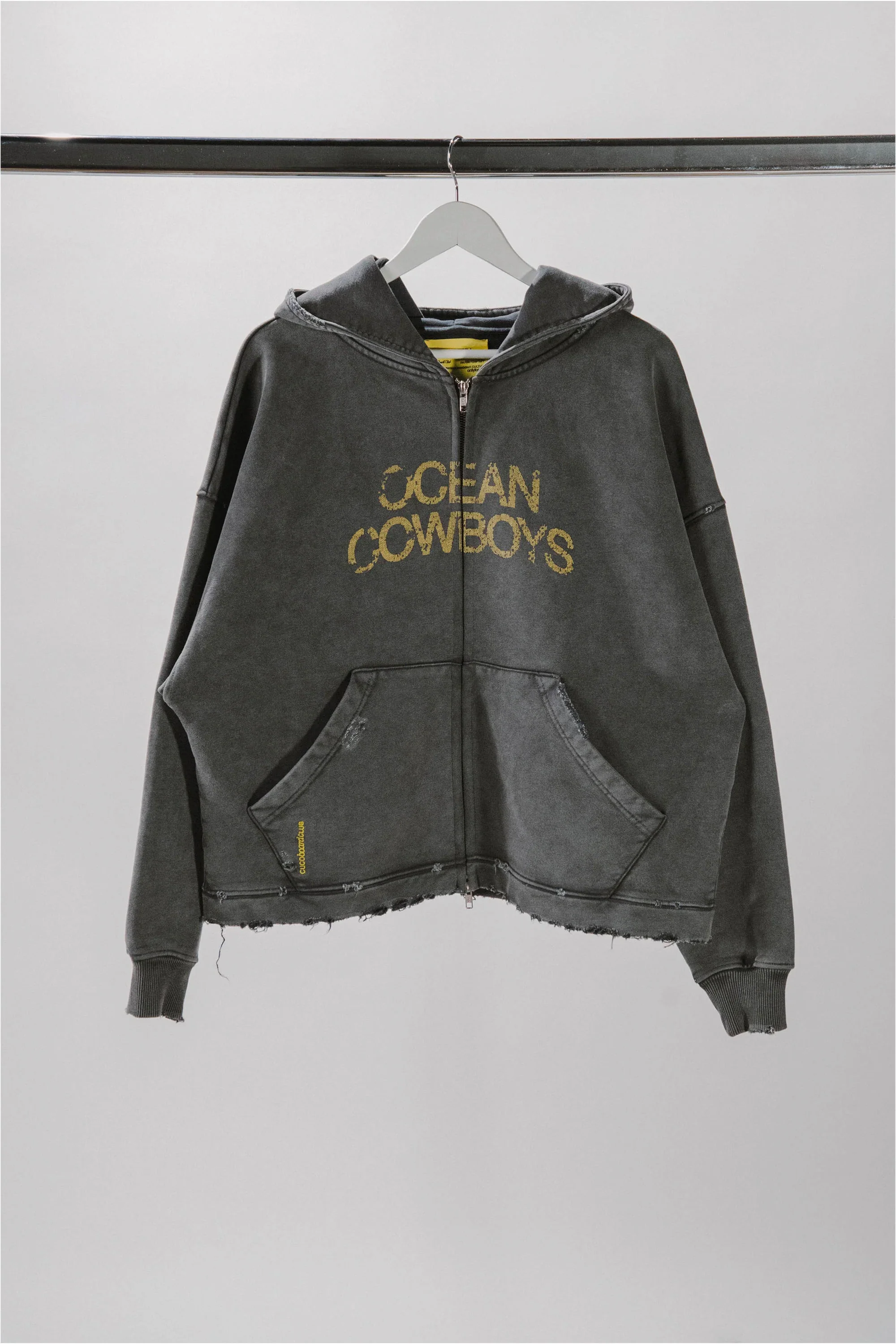 CUCO BOARD CLUB - RIDERS COVE HOODIE - Image 4