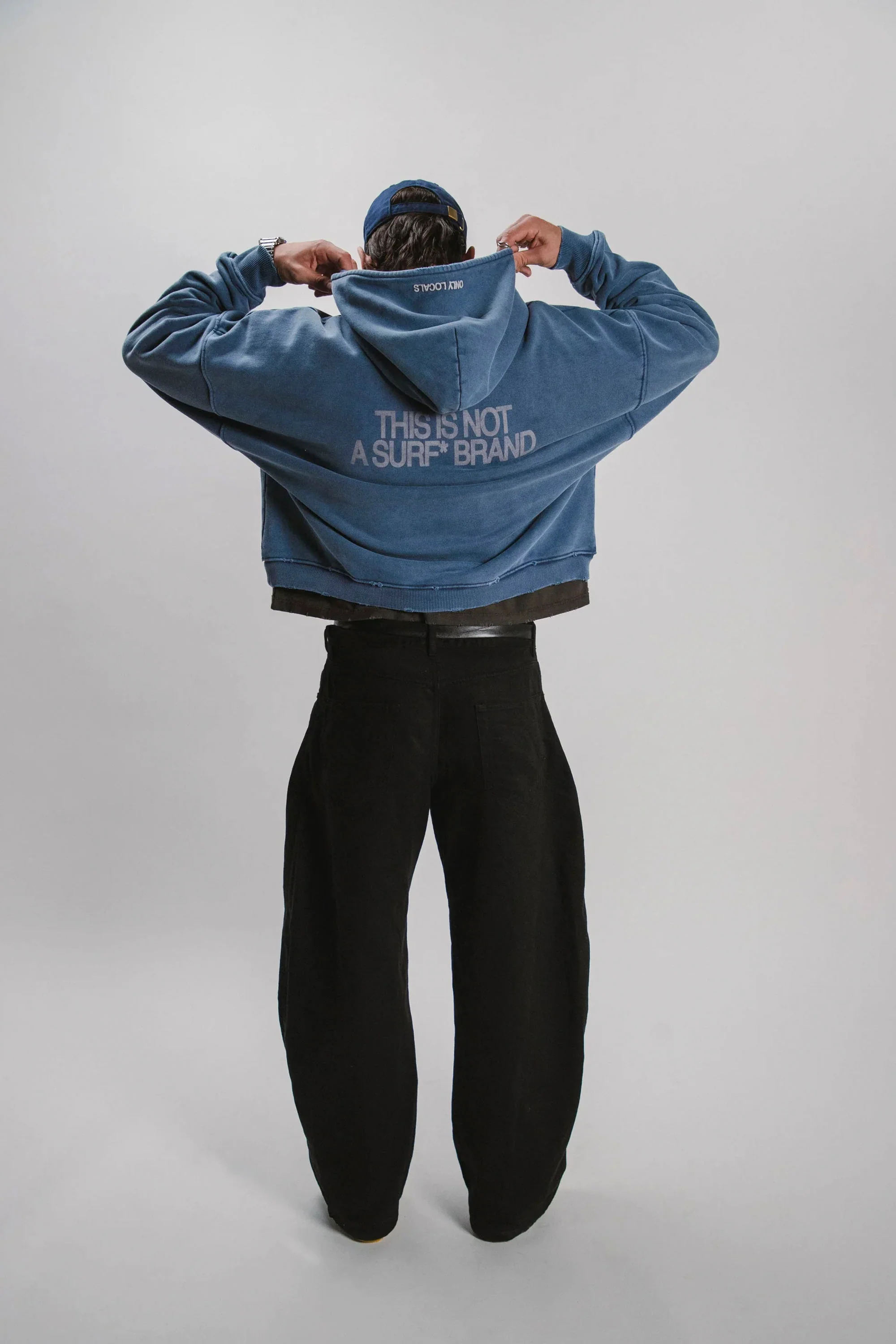 CUCO BOARD CLUB - SILVER HORIZON HOODIE - Image 2