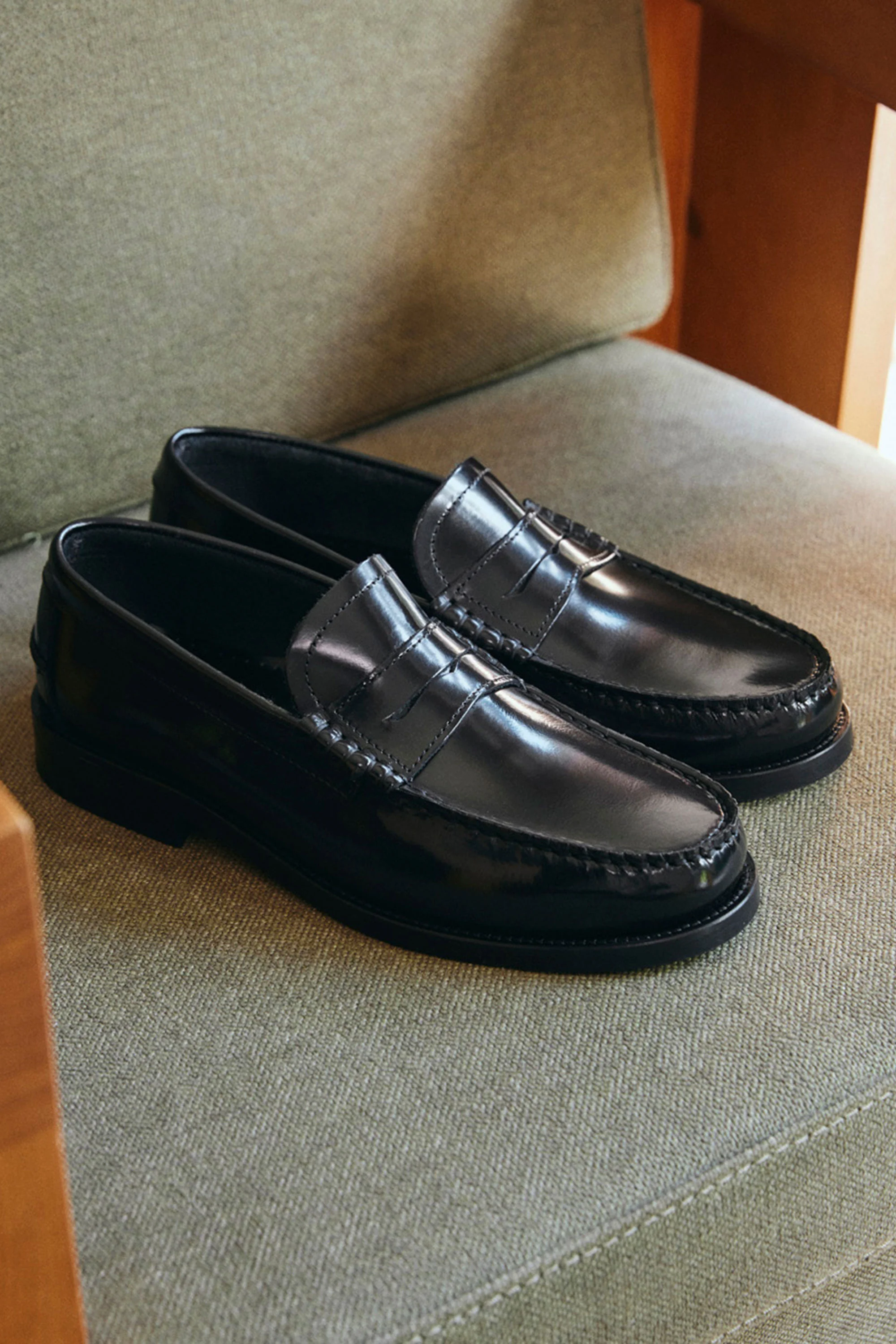 GARMENT PROJECT - MILES PENNY LOAFER - BLACK POLIDO - WOMAN - Image 2