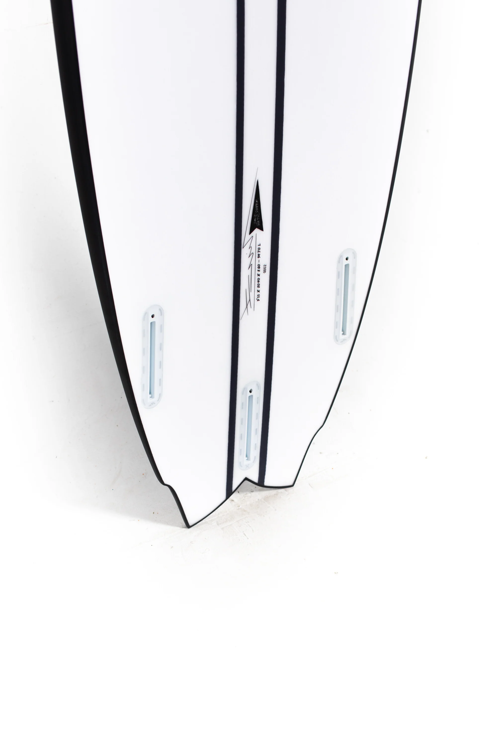 Pukas Surfboards- Mustache by David Santos - Inncarbon - FUT - 5'11" x 20.40 x 2.6 - 34.70L - Image 10