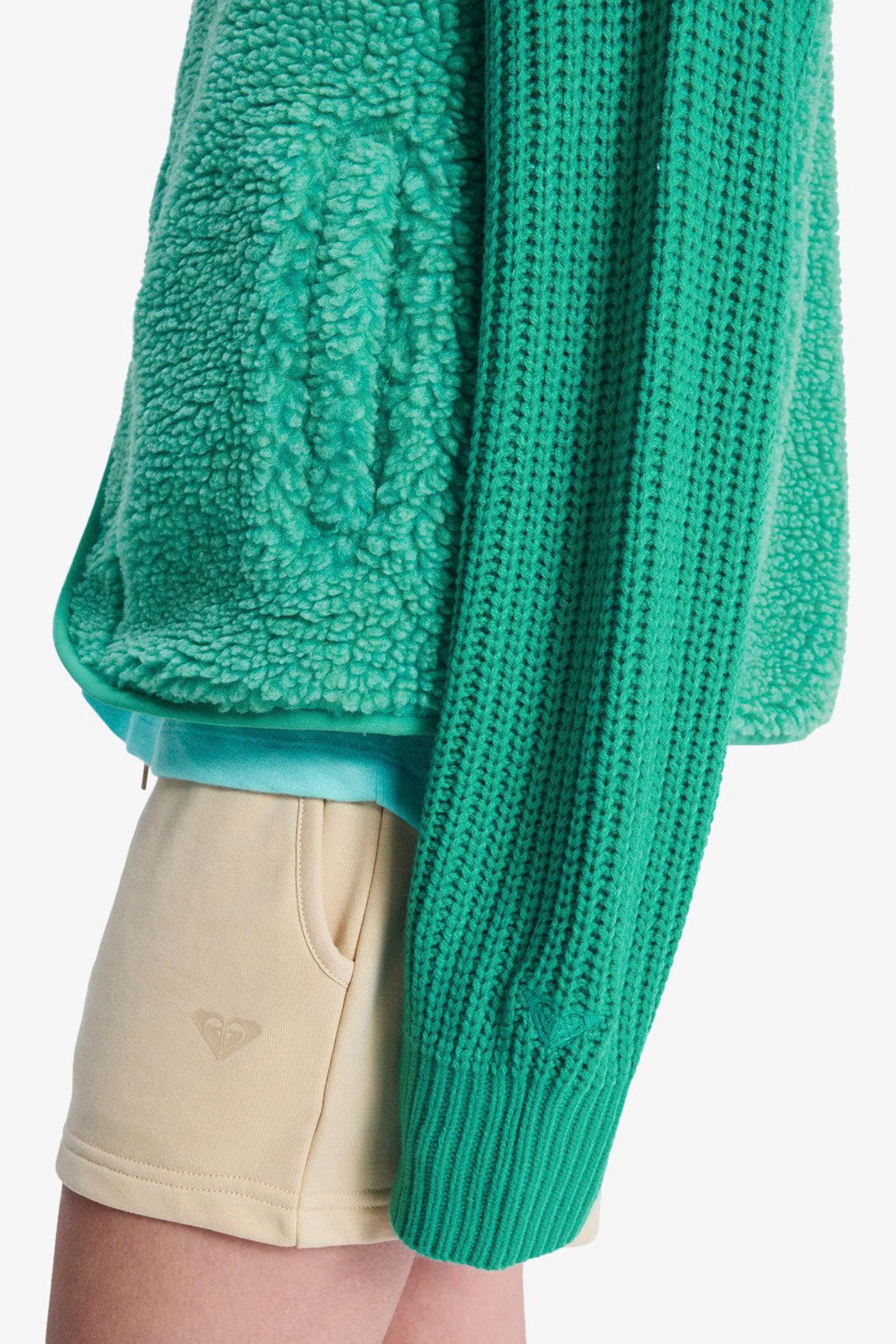 ROXY - ICONIC TOWN VEST - Image 4